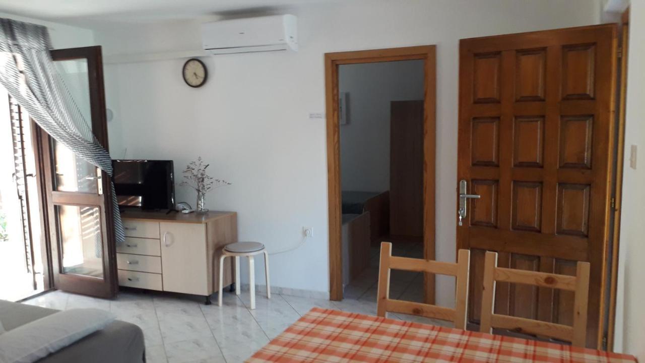 Apartmani Mia Ližnjan المظهر الخارجي الصورة