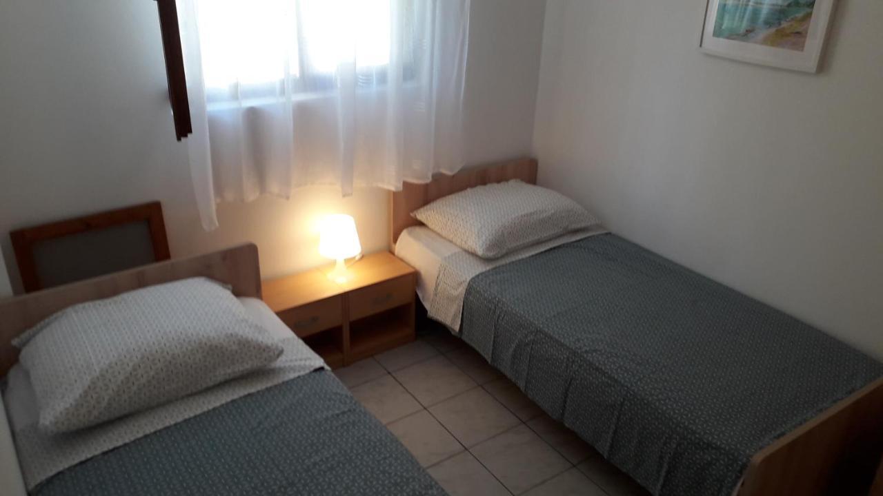 Apartmani Mia Ližnjan المظهر الخارجي الصورة