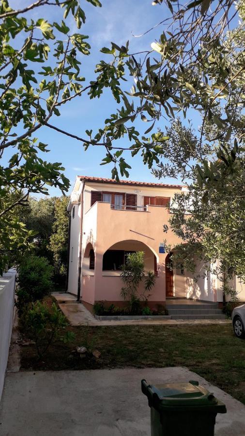 Apartmani Mia Ližnjan المظهر الخارجي الصورة