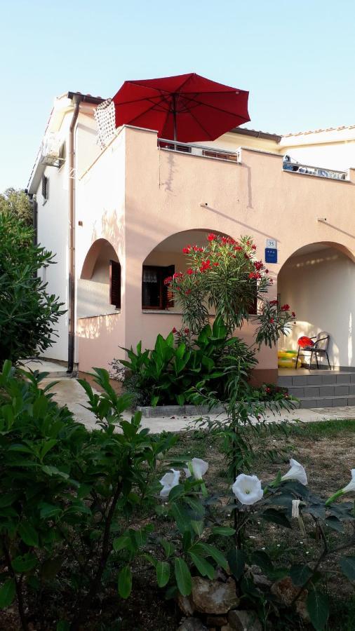 Apartmani Mia Ližnjan المظهر الخارجي الصورة