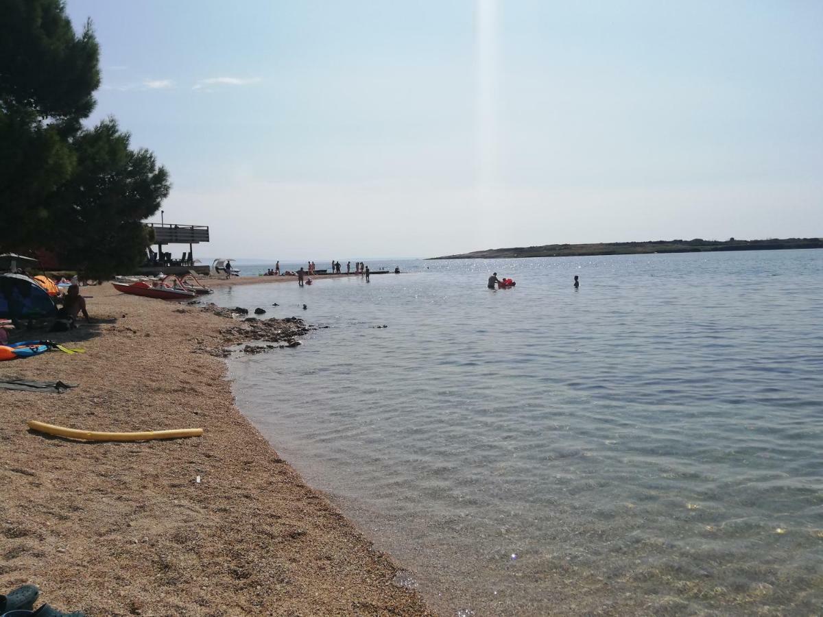Apartmani Mia Ližnjan المظهر الخارجي الصورة