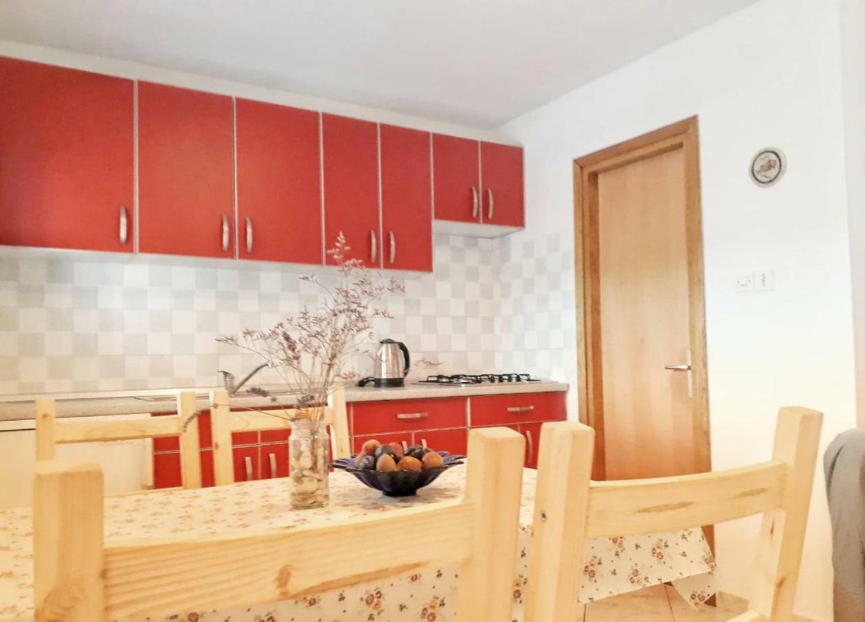 Apartmani Mia Ližnjan المظهر الخارجي الصورة